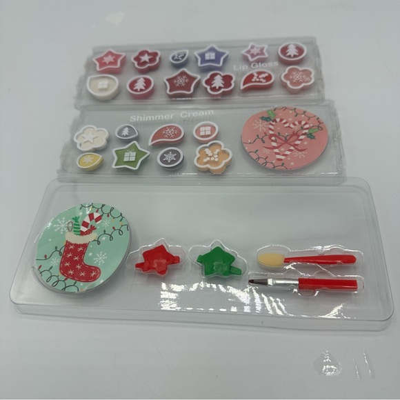 Lipsmacker Lip Gloss 26 Piece Set - Picture 3 of 6